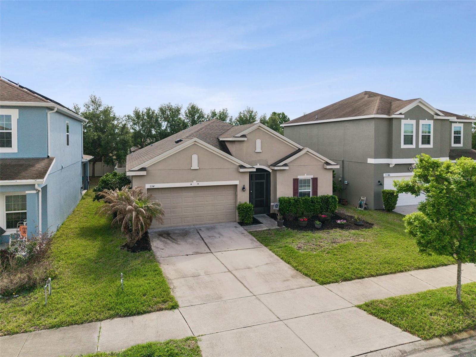 Image 36 of 52 For 1134 White Water Bay Drive