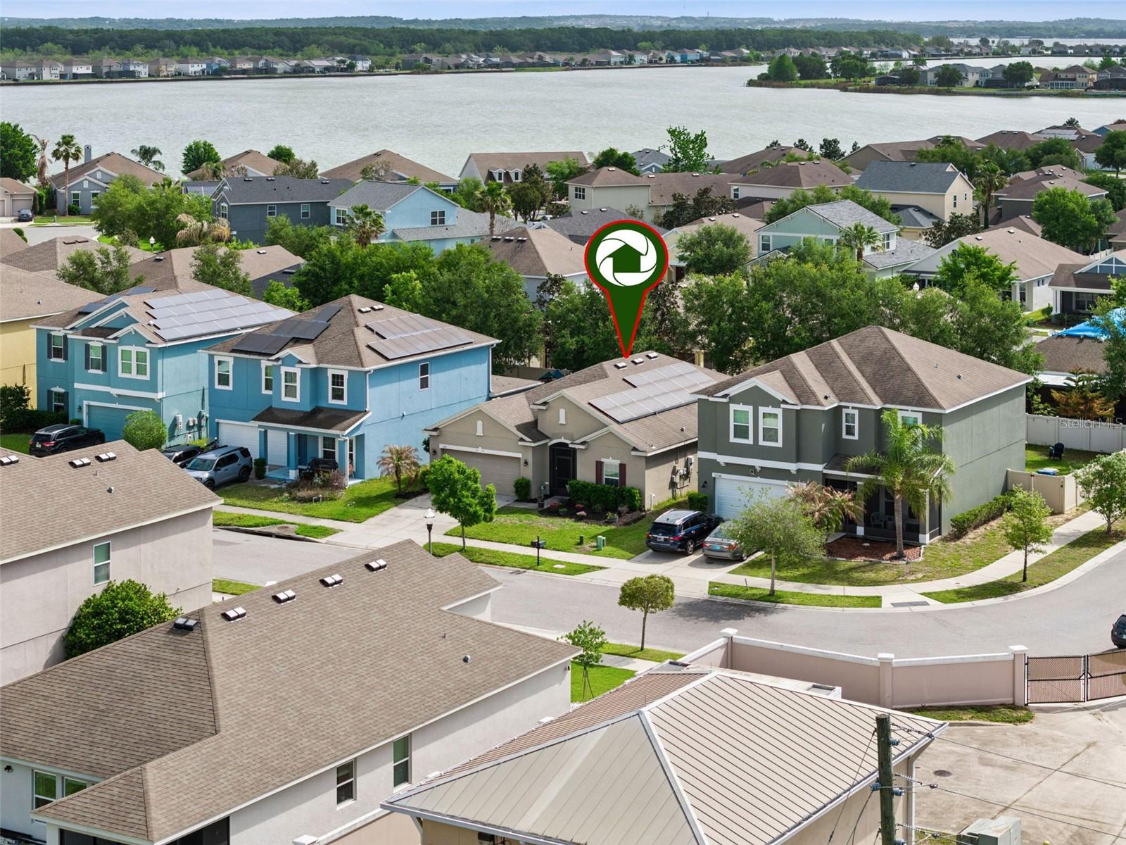 Image 43 of 52 For 1134 White Water Bay Drive