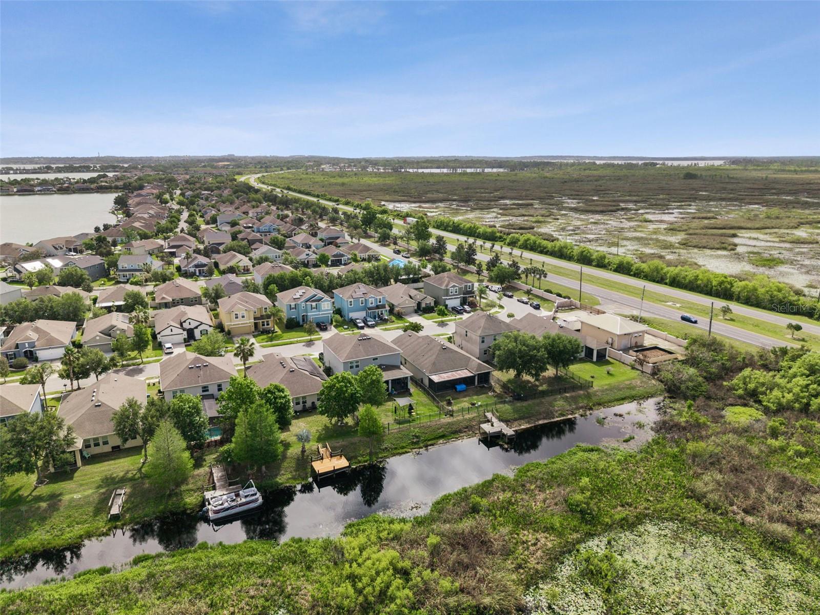 Image 44 of 52 For 1134 White Water Bay Drive