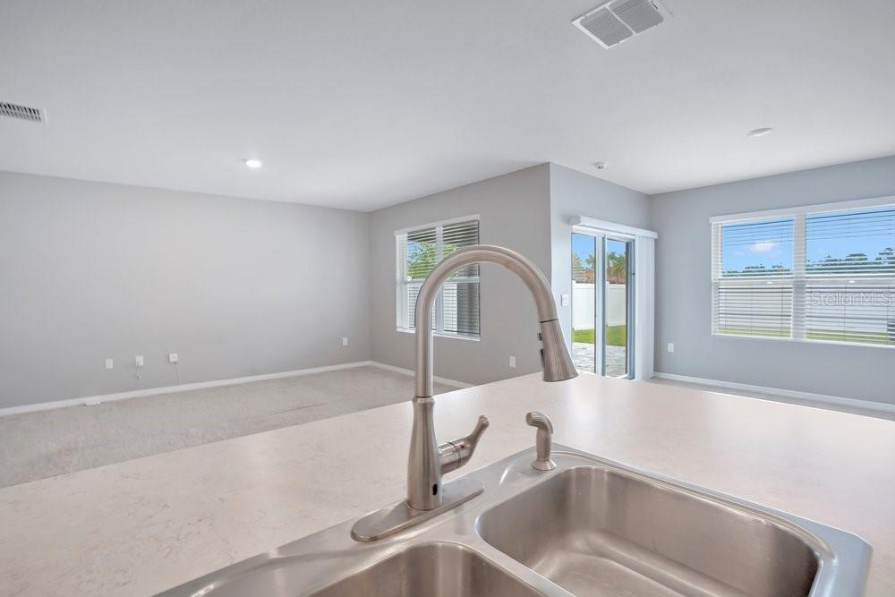 Image 7 of 34 For 2636 Neverland Drive