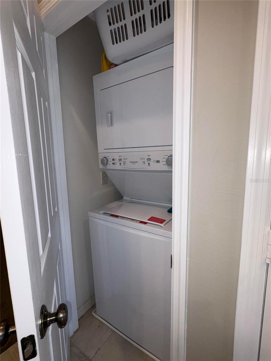 Image 14 of 34 For 4067 Overture Circle 340