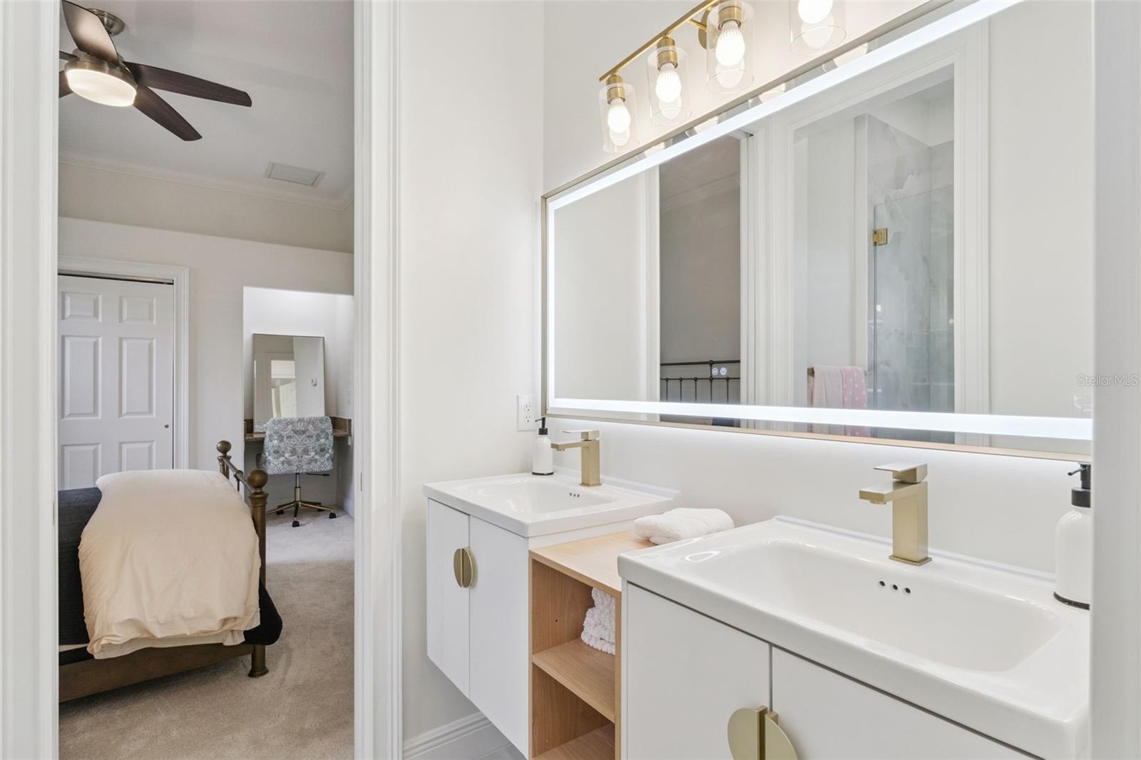 Image 16 of 78 For 6110 Keenes Pointe Drive