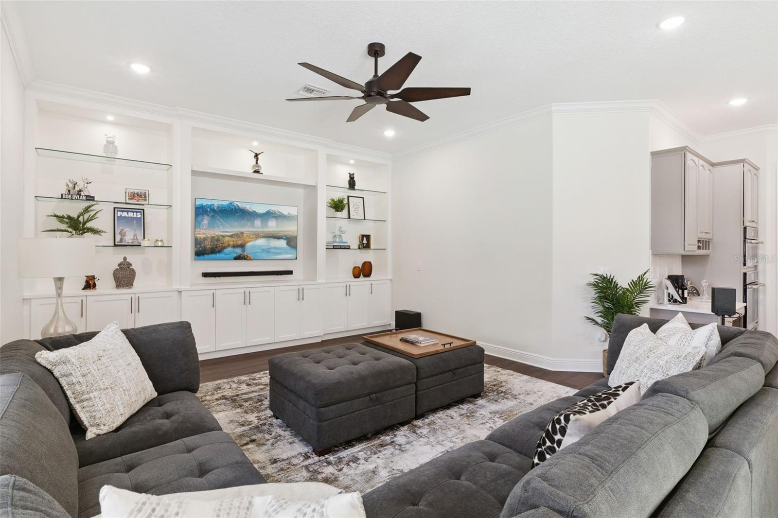 Image 6 of 78 For 6110 Keenes Pointe Drive