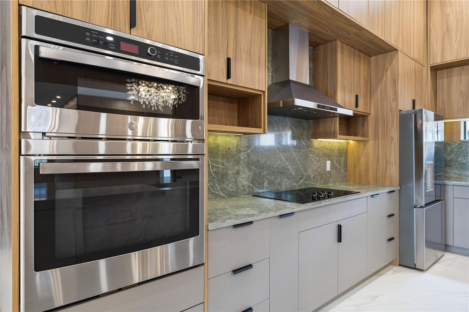 Image 24 of 78 For 812 Johns Point Drive