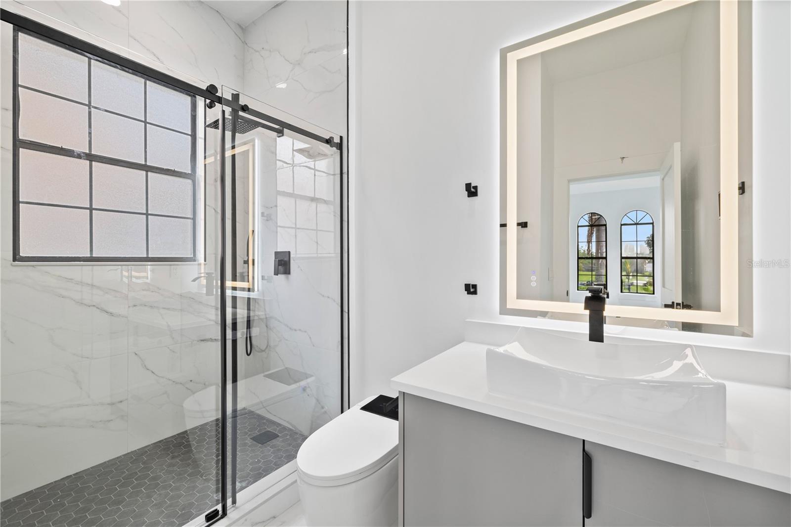 Image 28 of 78 For 812 Johns Point Drive