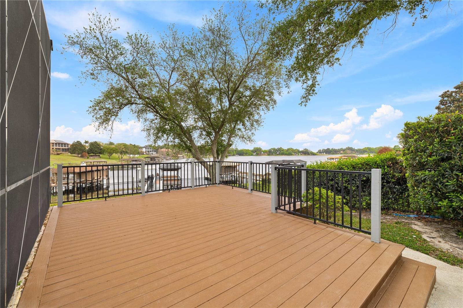 Image 30 of 78 For 812 Johns Point Drive