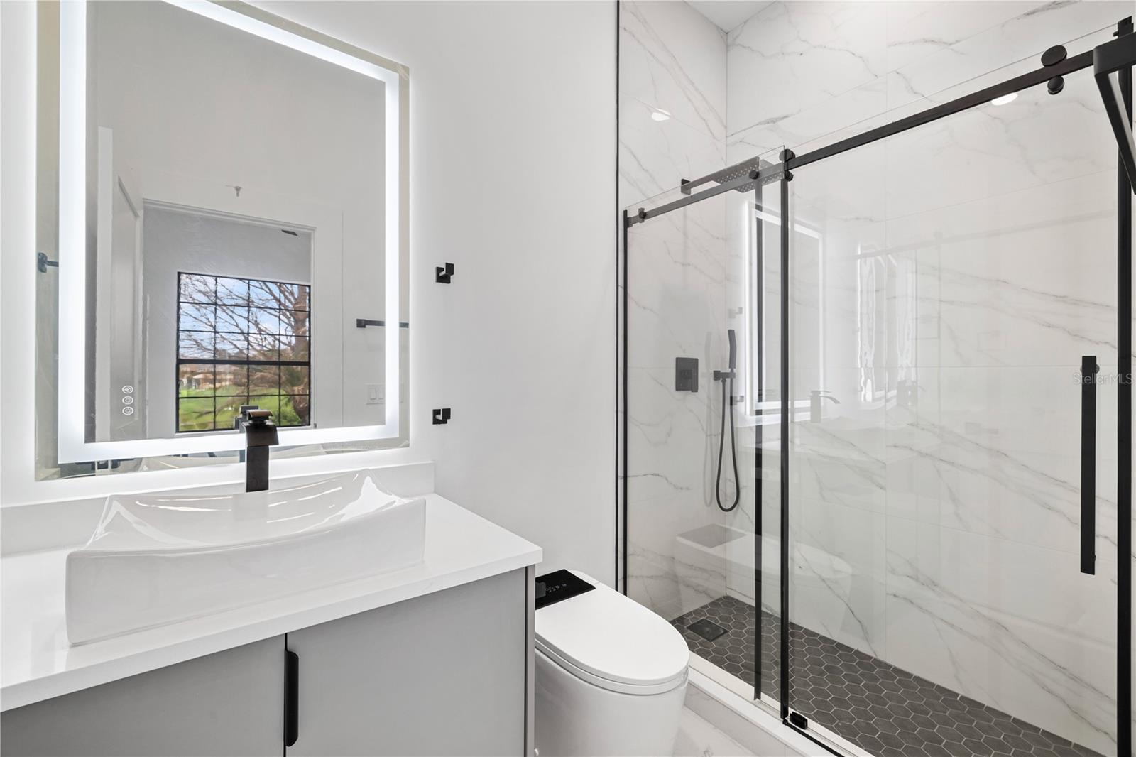 Image 36 of 78 For 812 Johns Point Drive