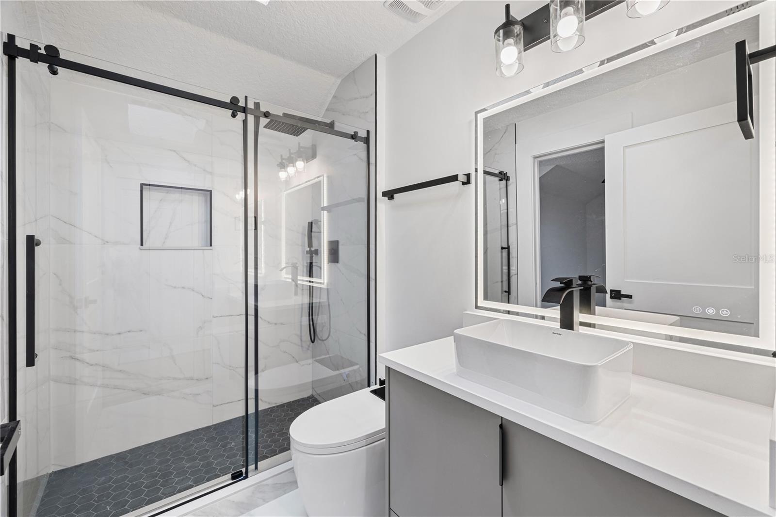 Image 71 of 78 For 812 Johns Point Drive