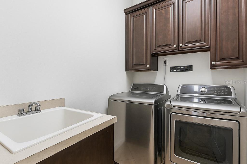 Image 33 of 42 For 13466 Zori Lane