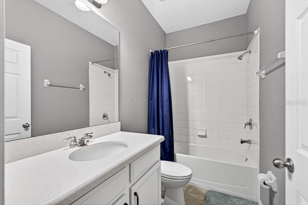 Image 27 of 53 For 3943 Green Sabal Drive