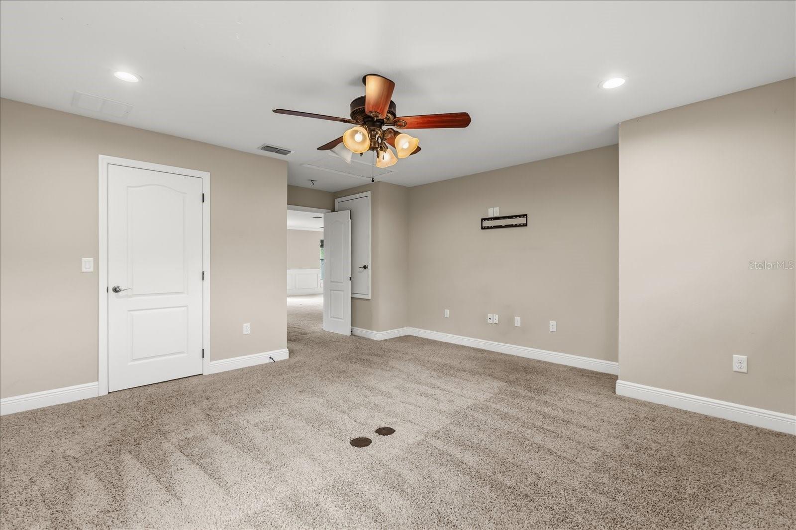 Image 20 of 50 For 6346 Dallas Boulevard