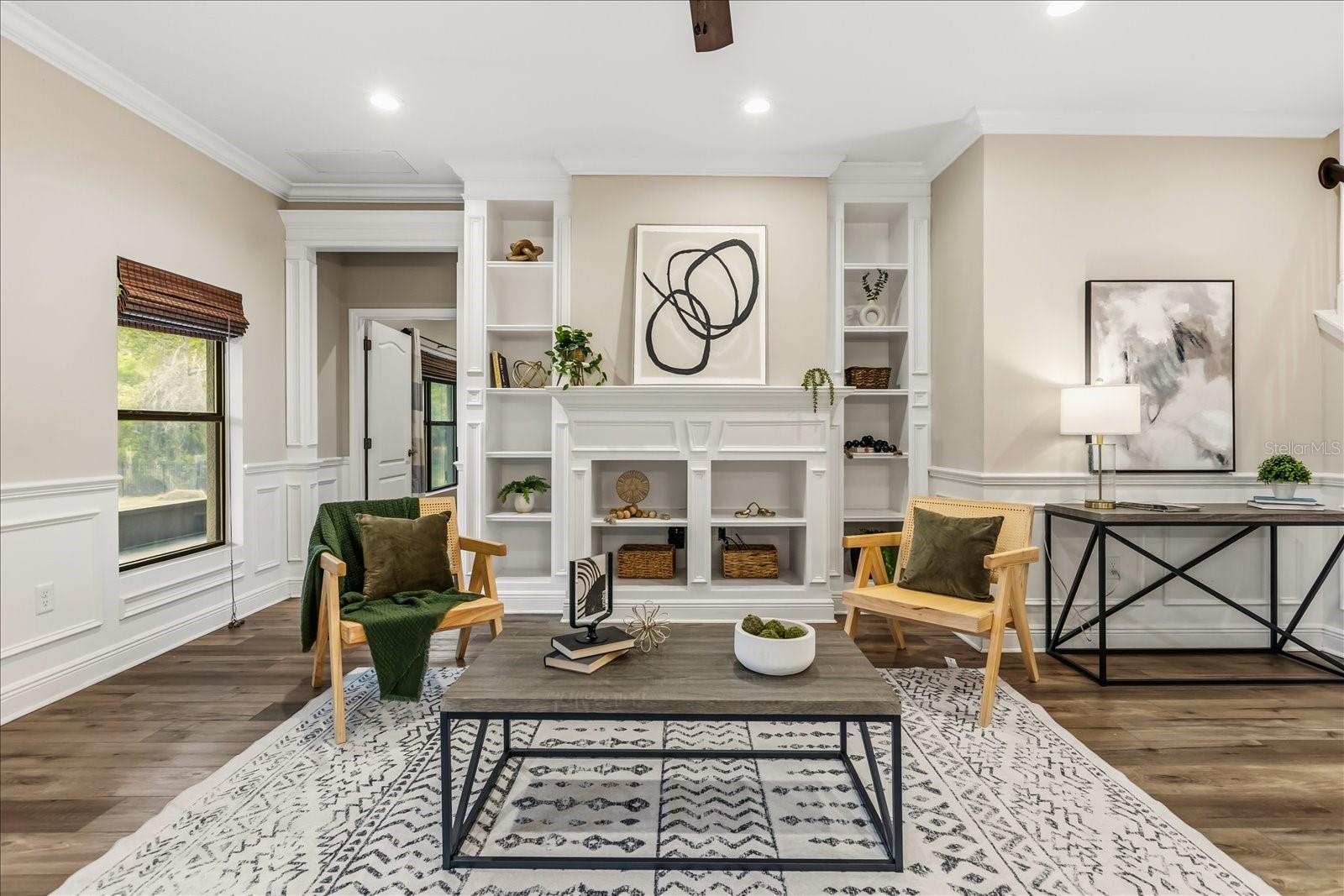 Image 3 of 50 For 6346 Dallas Boulevard