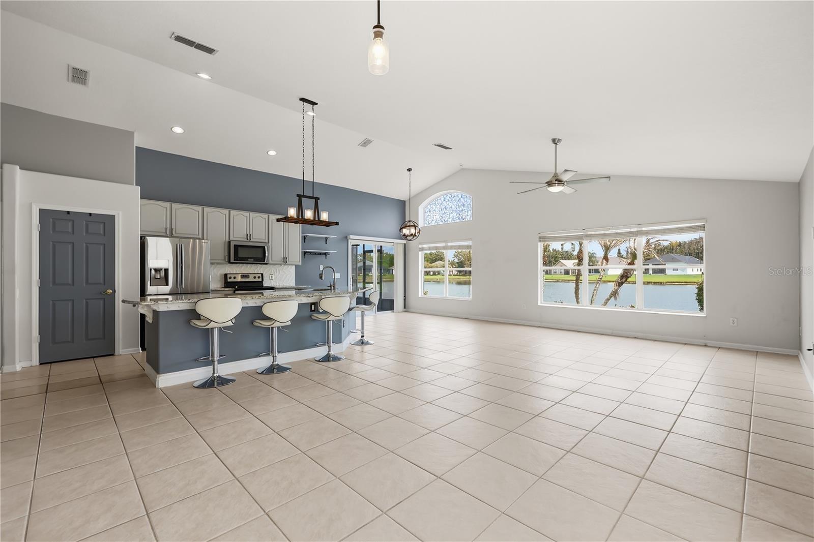 Image 13 of 46 For 3196 Stonehurst Circle