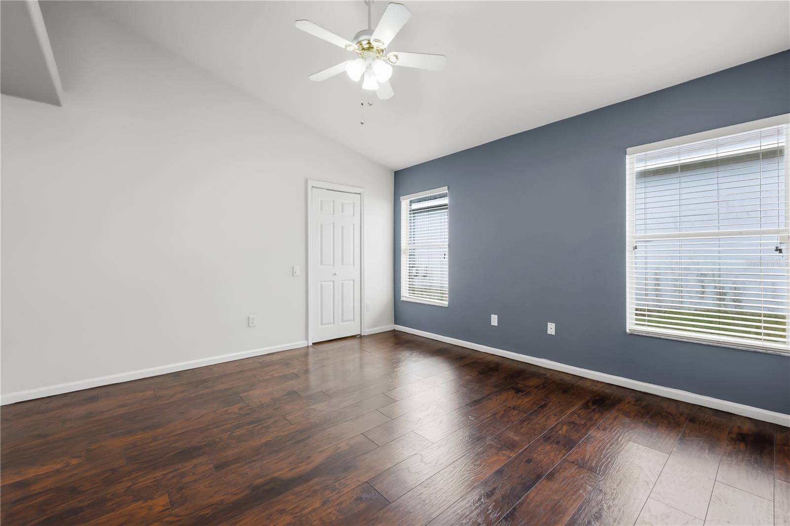 Image 16 of 46 For 3196 Stonehurst Circle