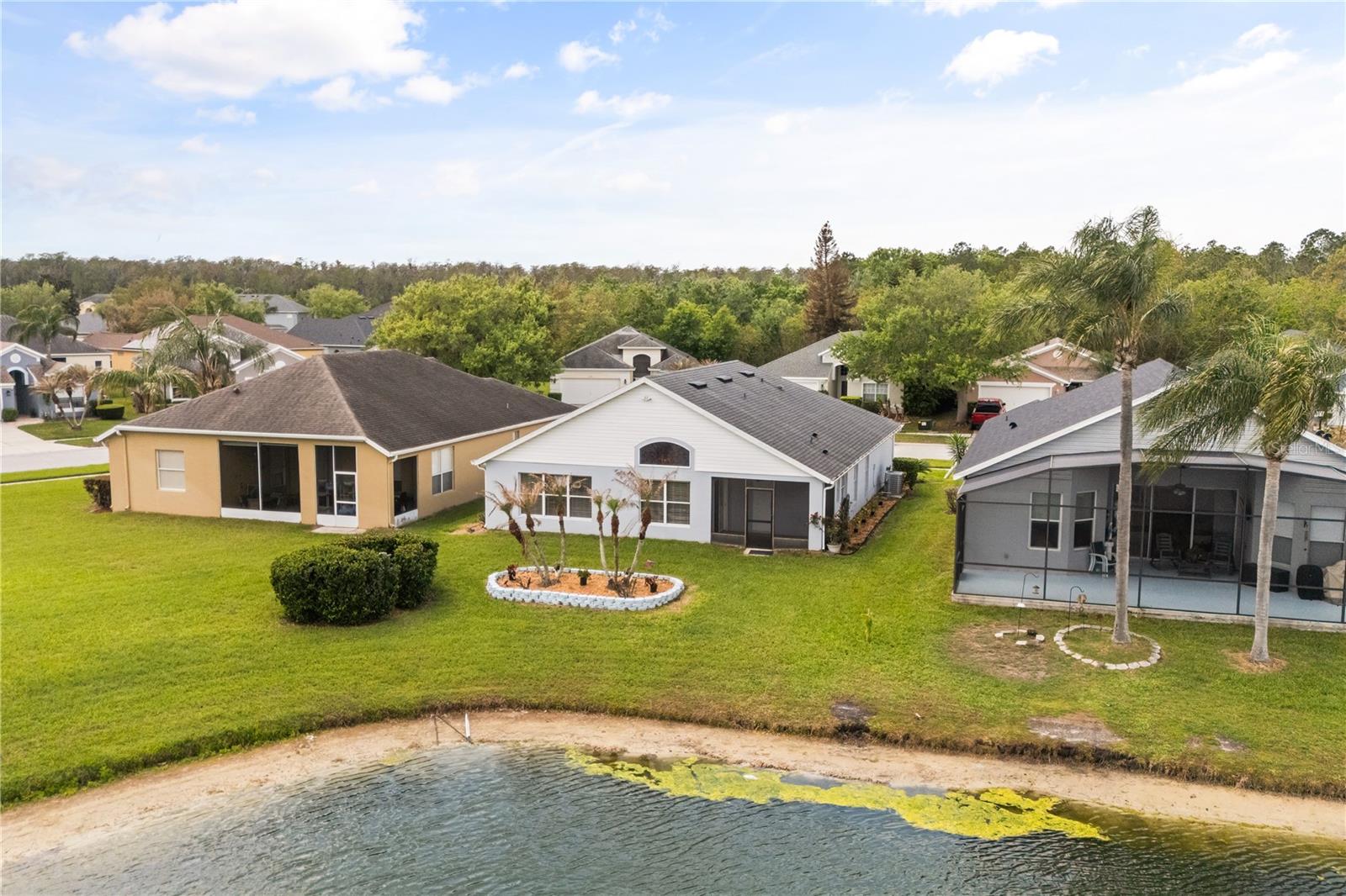 Image 34 of 46 For 3196 Stonehurst Circle