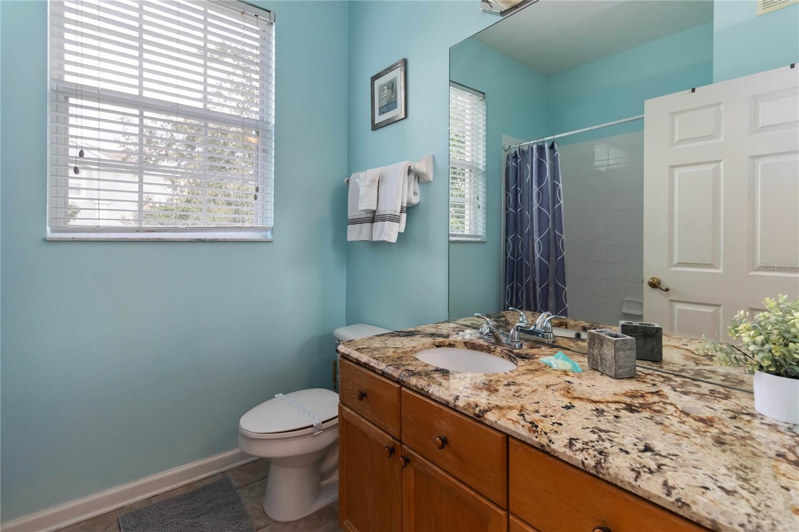 Image 23 of 45 For 8105 Coconut Palm Way 303