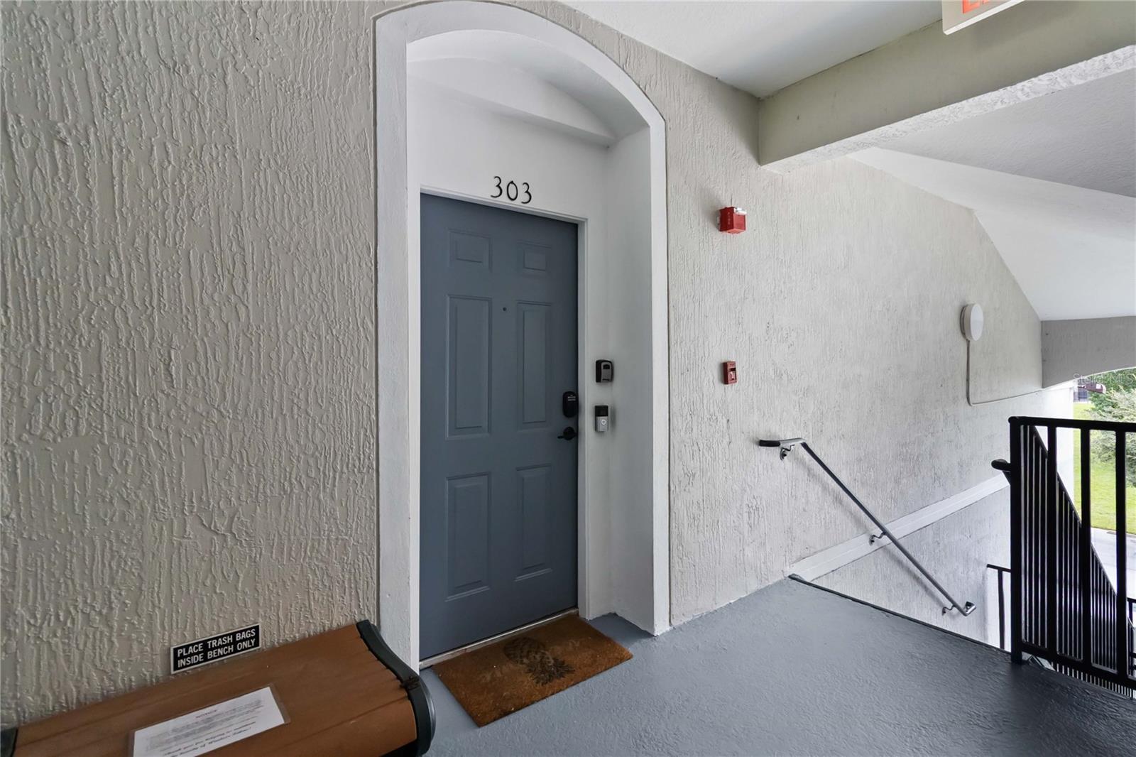 Image 3 of 45 For 8105 Coconut Palm Way 303