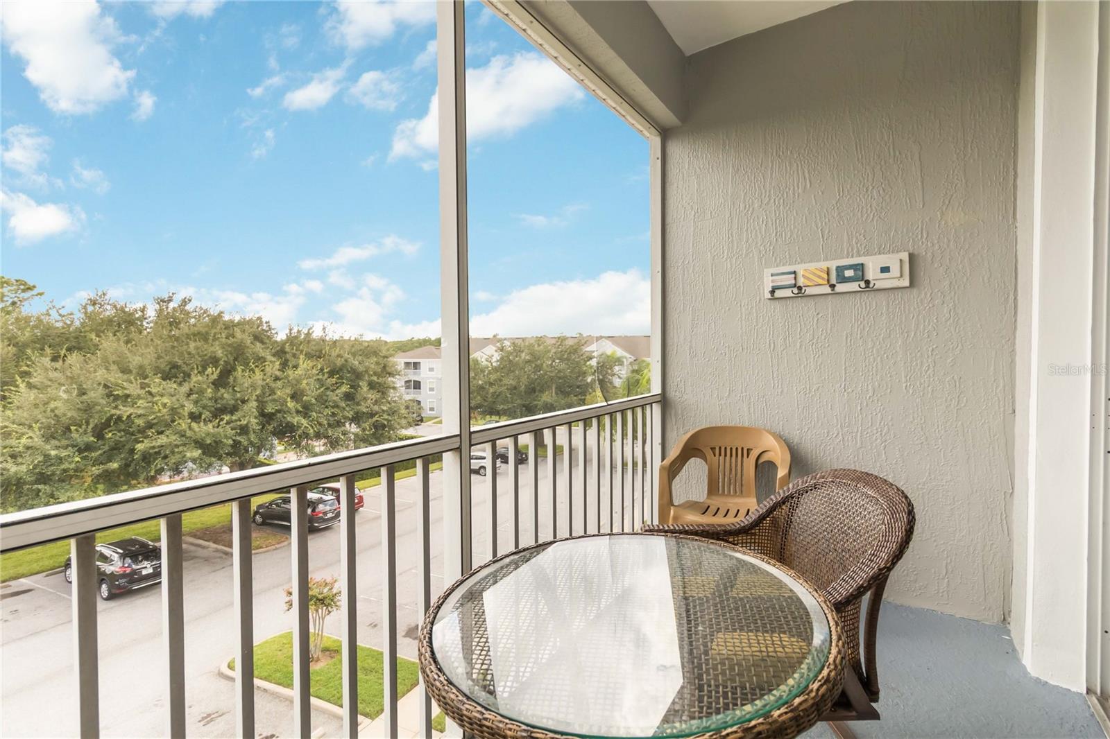 Image 33 of 45 For 8105 Coconut Palm Way 303