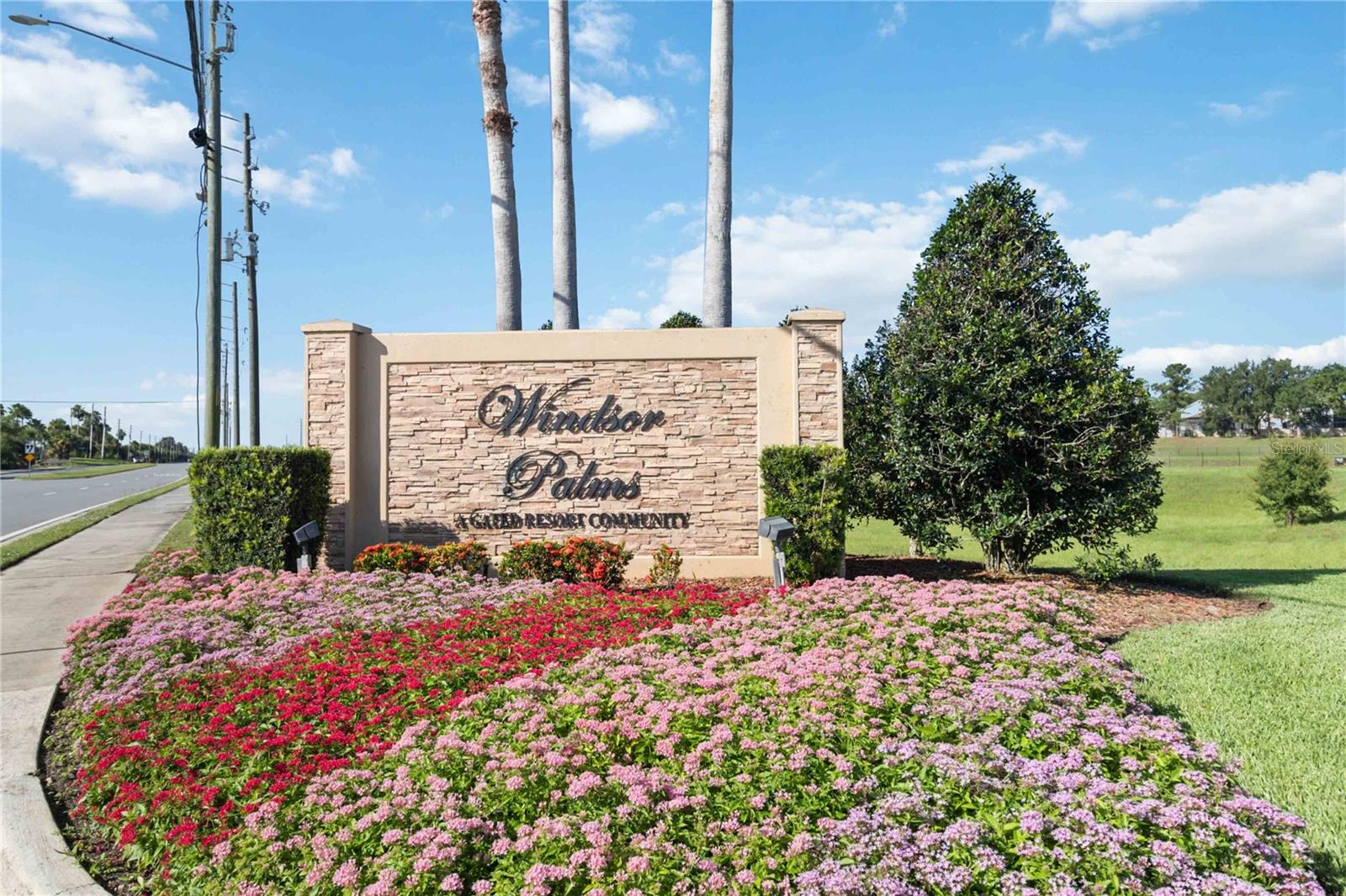 Image 37 of 45 For 8105 Coconut Palm Way 303