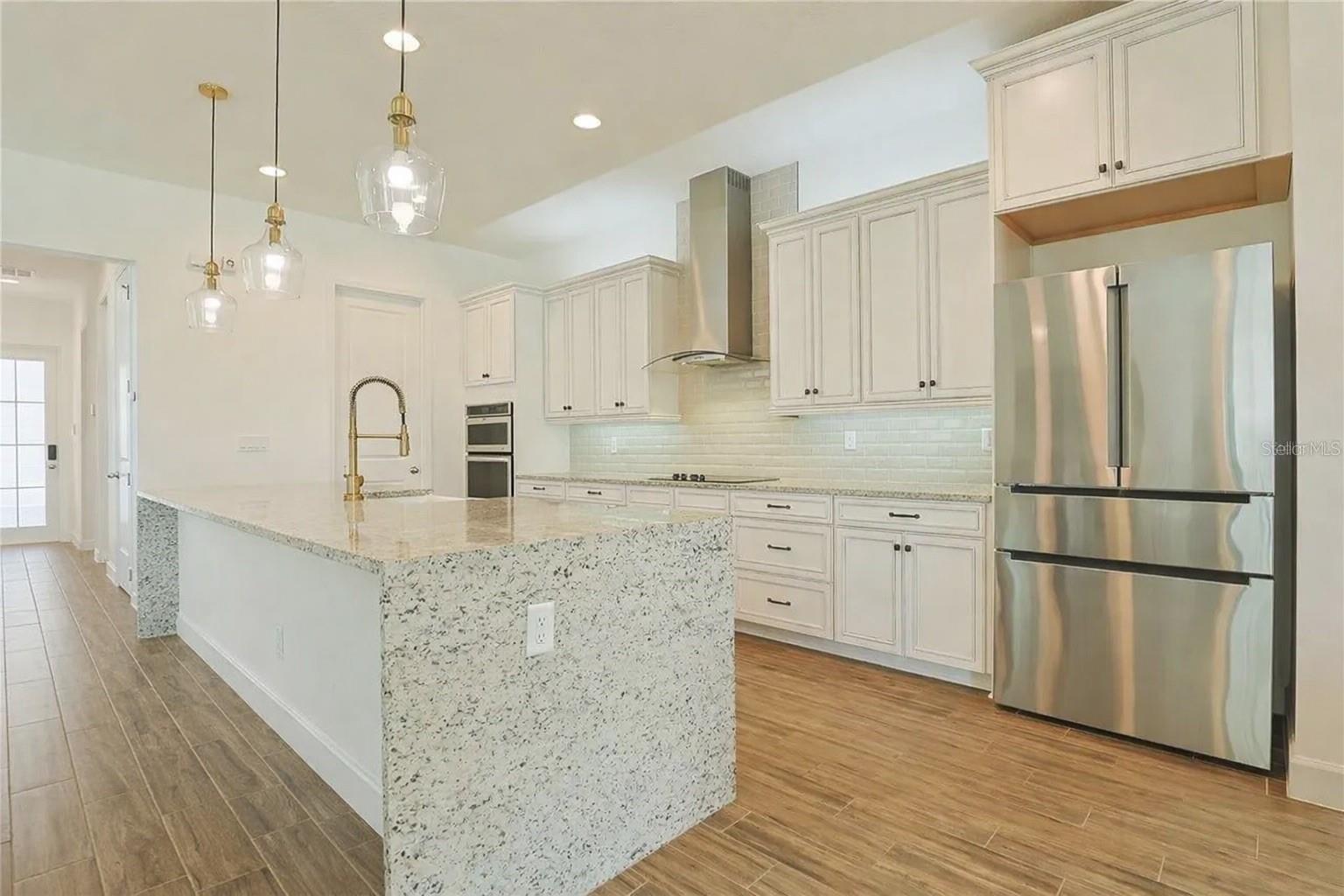 Image 7 of 43 For 7038 Arnoldson Street