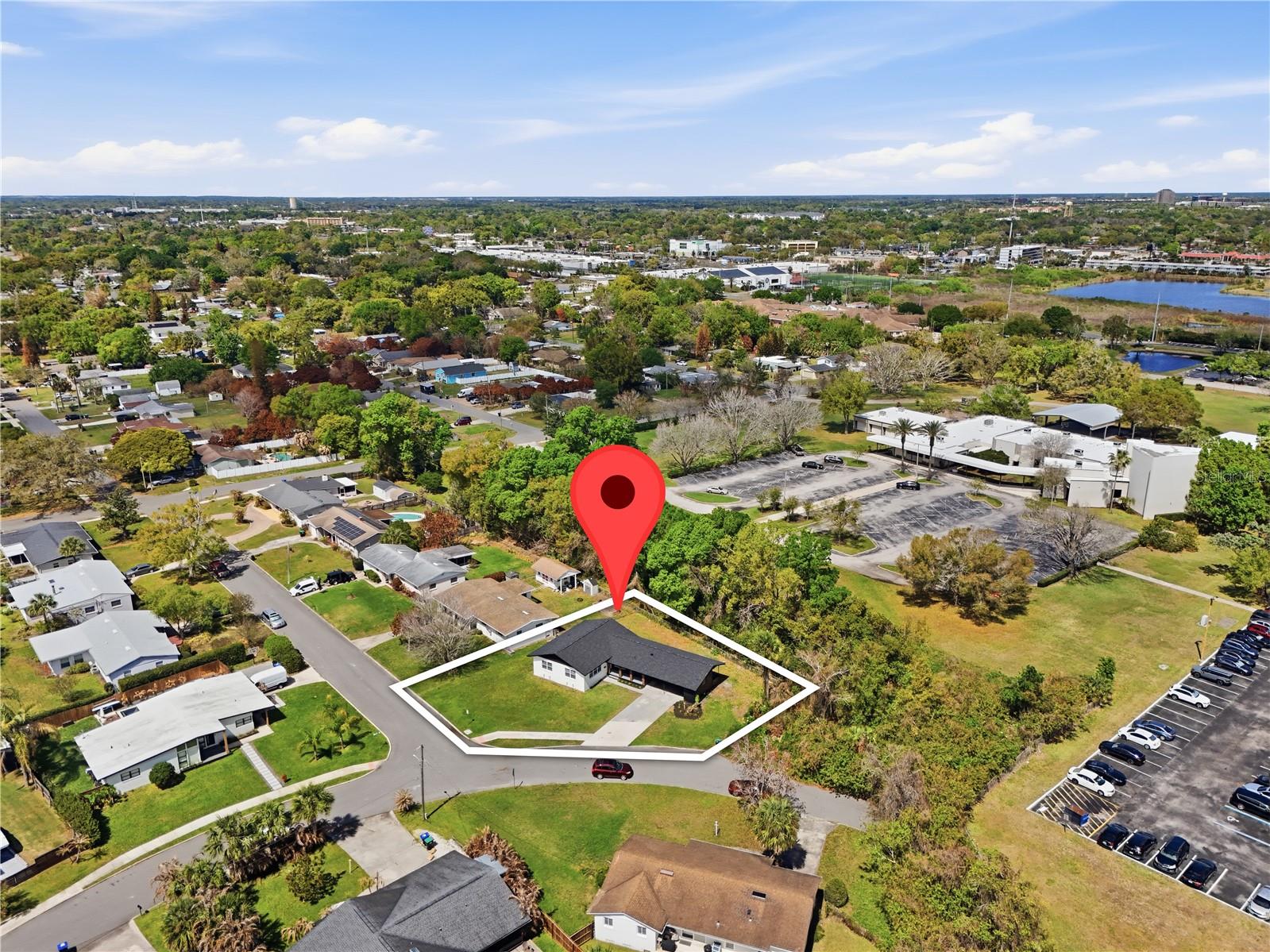 Image 43 of 45 For 405 Lake Fair Lane