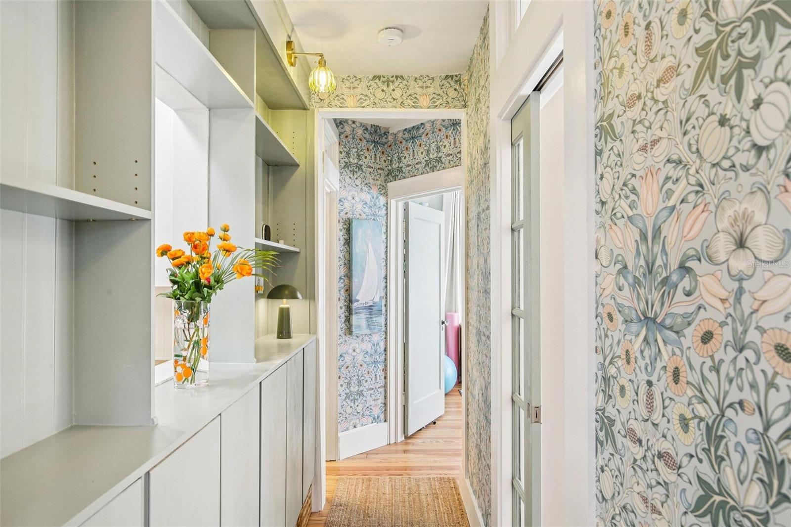 Image 20 of 47 For 1135 Marine Street