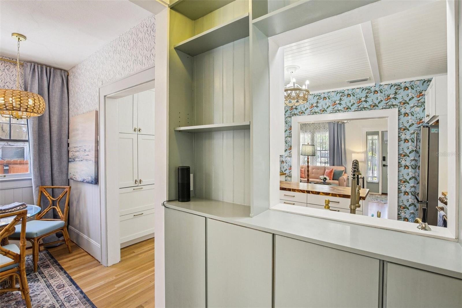 Image 23 of 47 For 1135 Marine Street