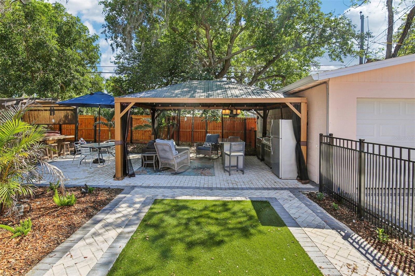 Image 31 of 47 For 1135 Marine Street