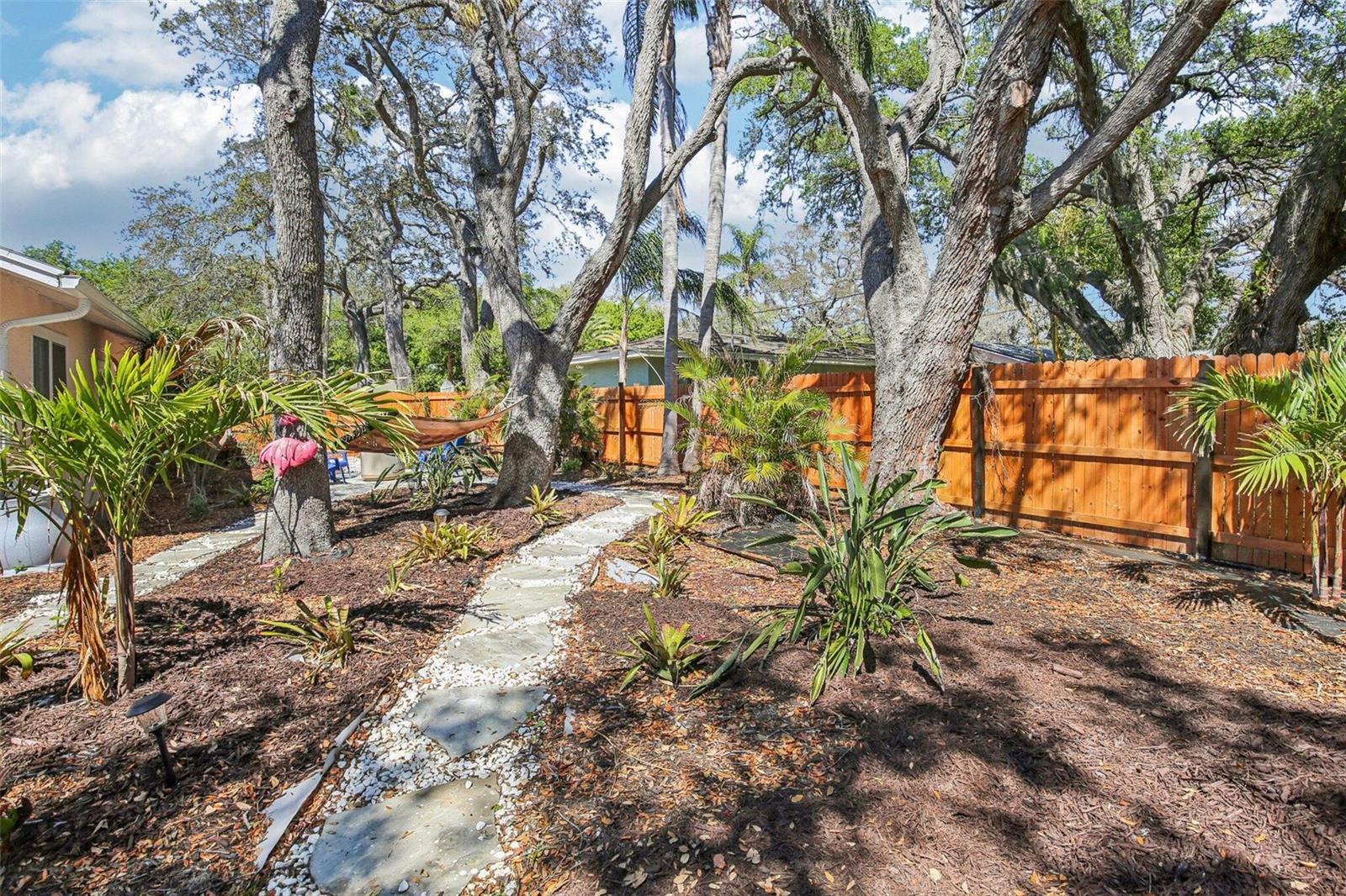 Image 38 of 47 For 1135 Marine Street