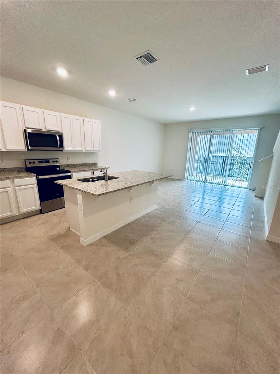 Image 3 of 21 For 1535 Lumber Avenue