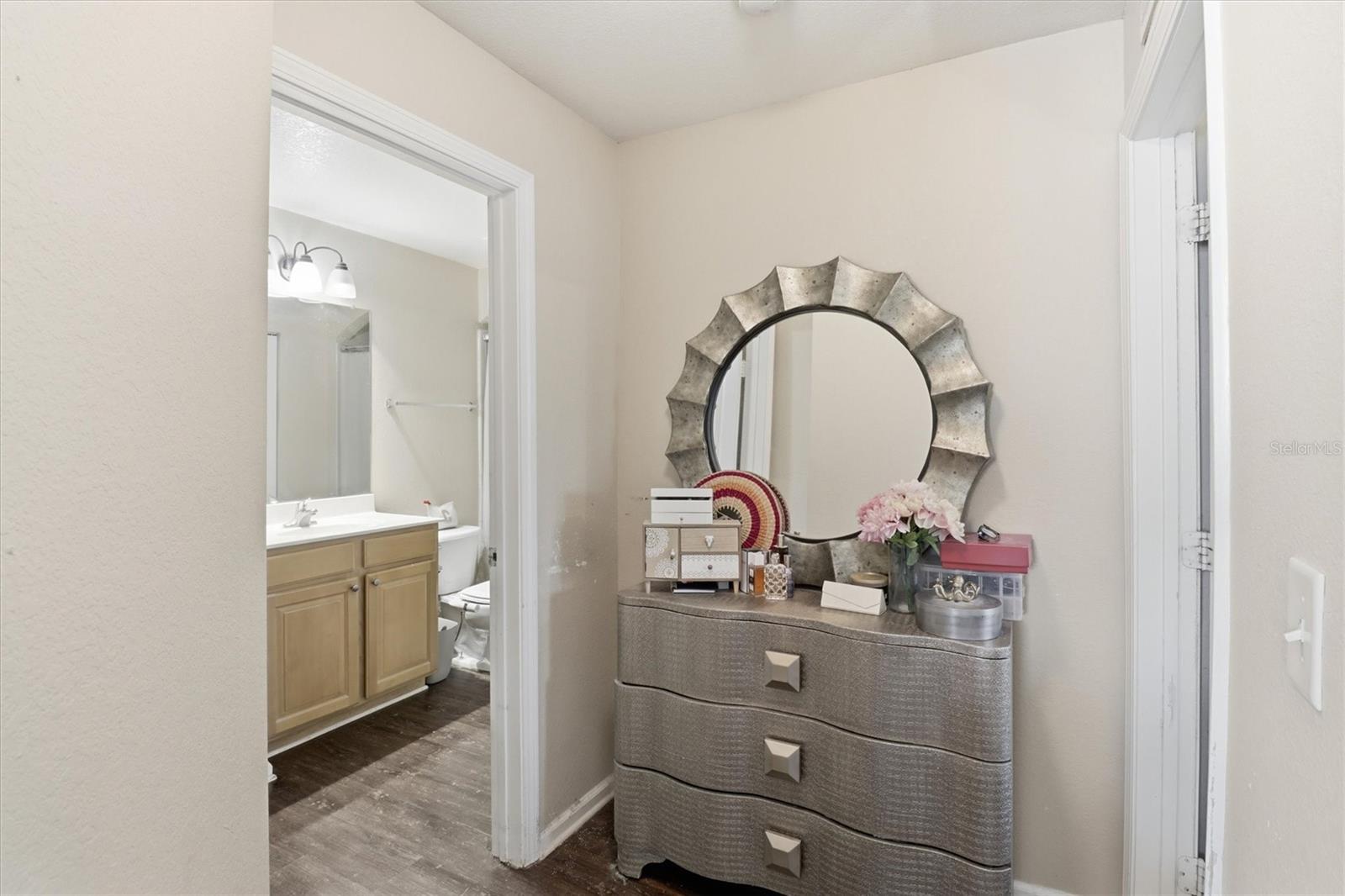 Image 15 of 19 For 11819 Estates Club Drive 1721