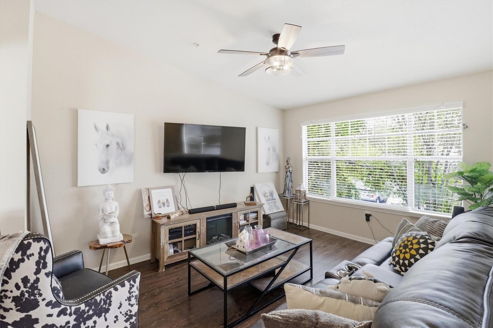 Image 7 of 19 For 11819 Estates Club Drive 1721