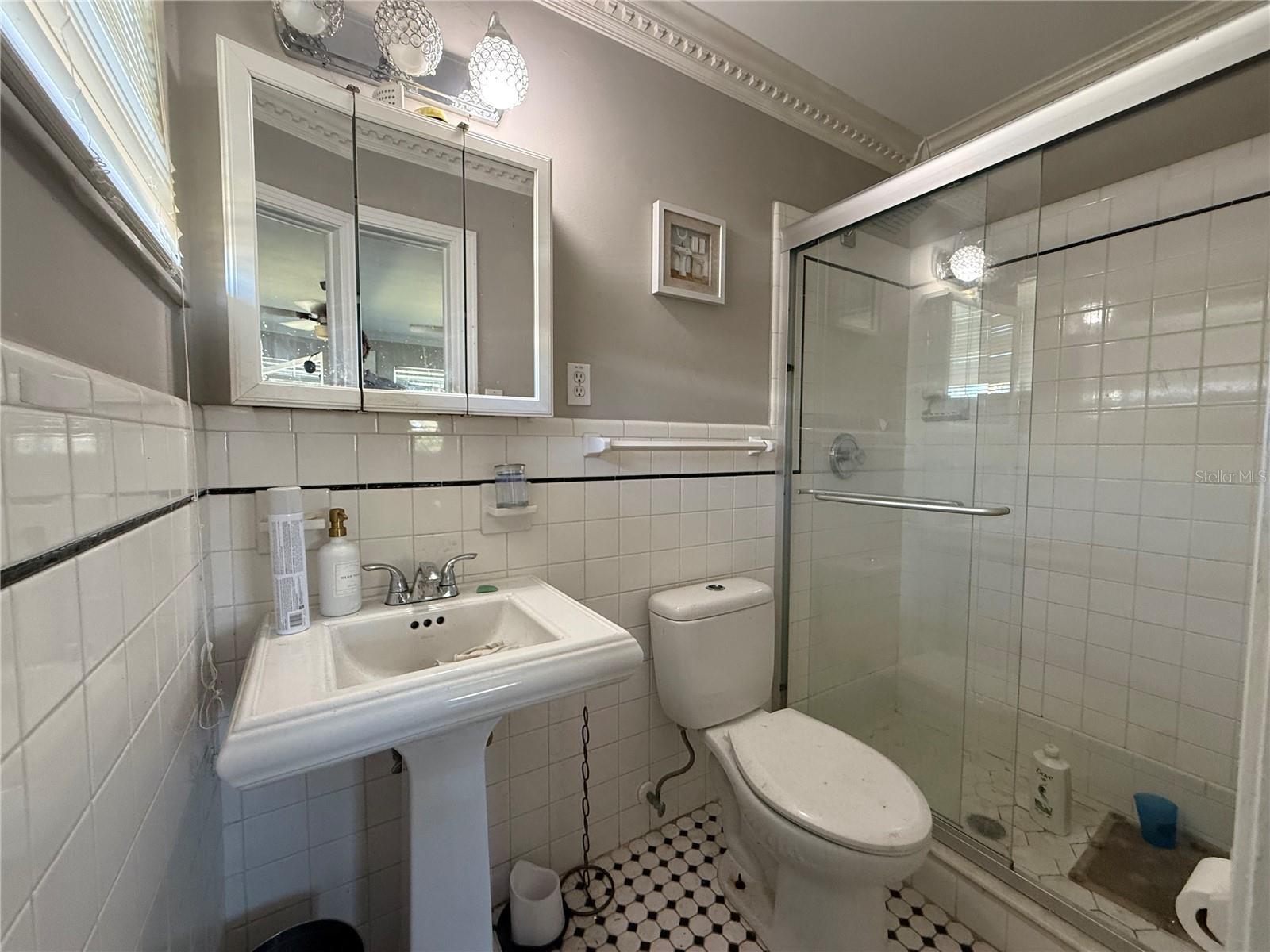 Image 29 of 44 For 3657 Kelly Street