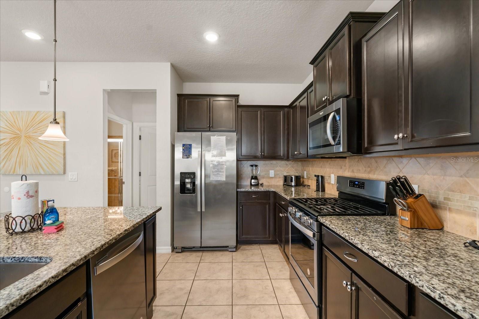 Image 12 of 52 For 5425 Misty Oak Circle