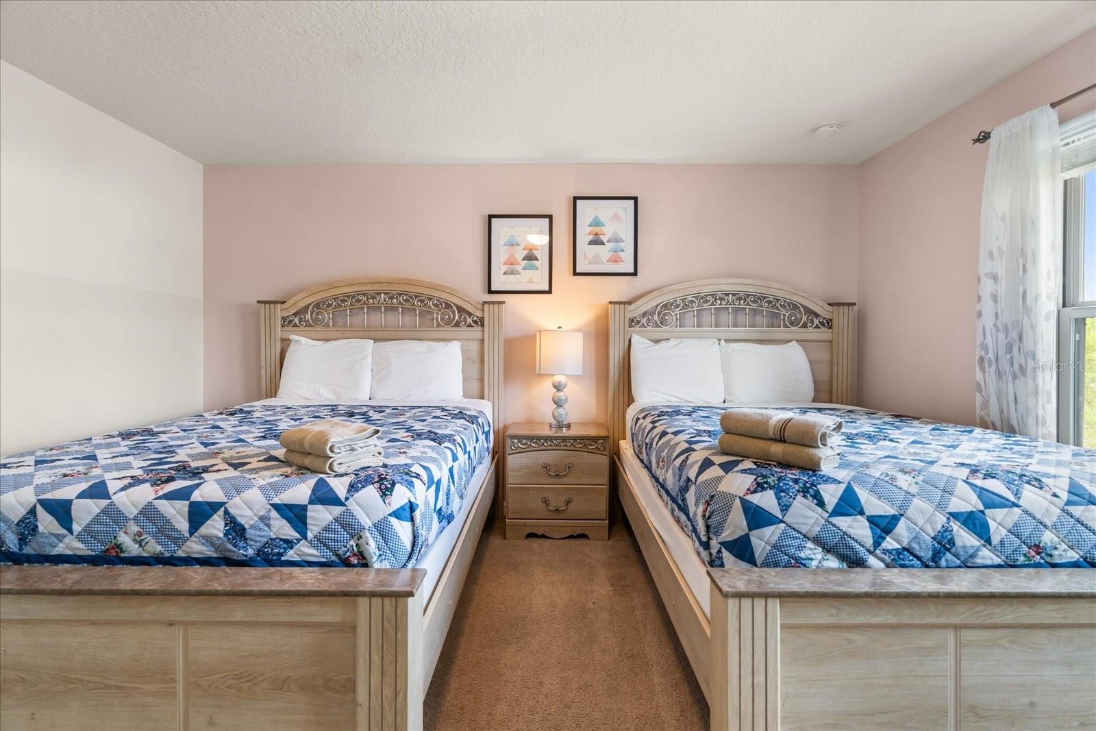 Image 23 of 52 For 5425 Misty Oak Circle