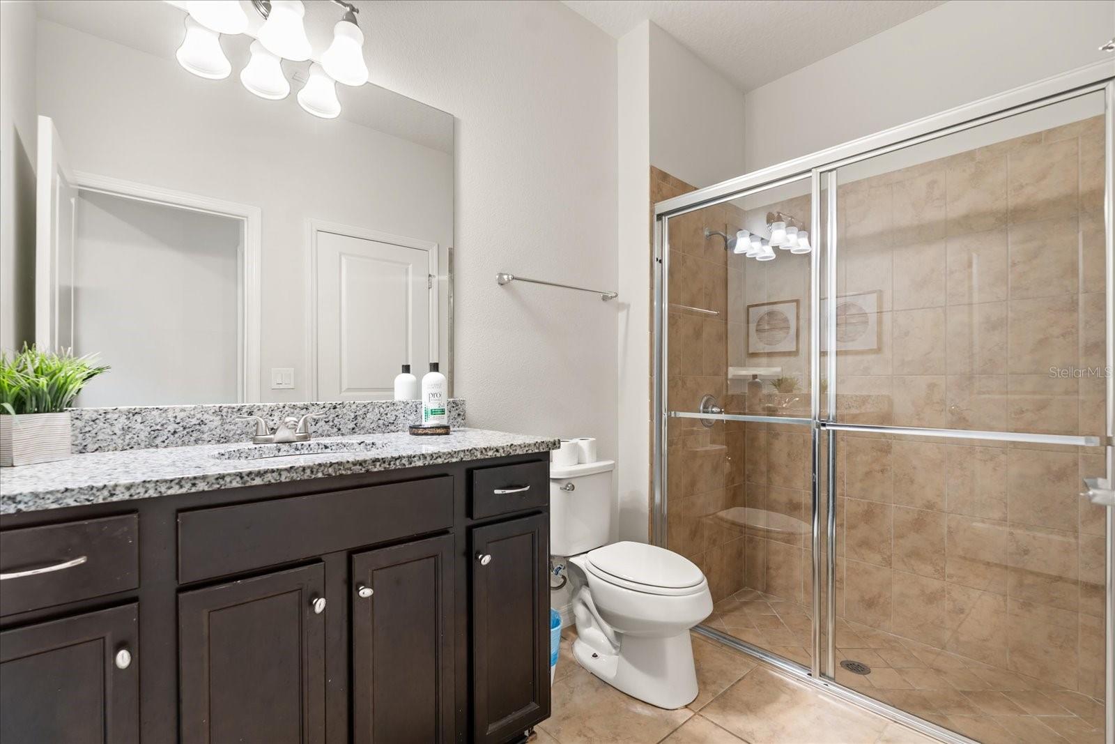 Image 32 of 52 For 5425 Misty Oak Circle