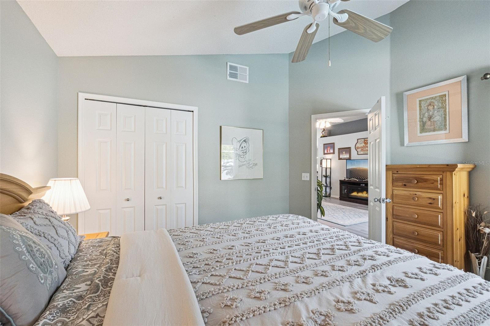 Image 14 of 25 For 326 Canary Island Circle