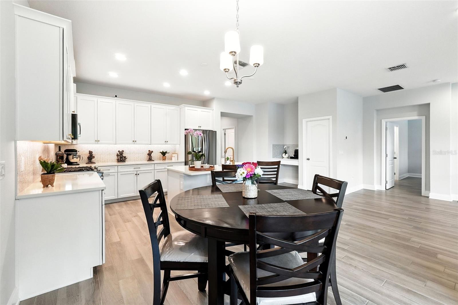 Image 17 of 54 For 12410 Encore At Ovation Way