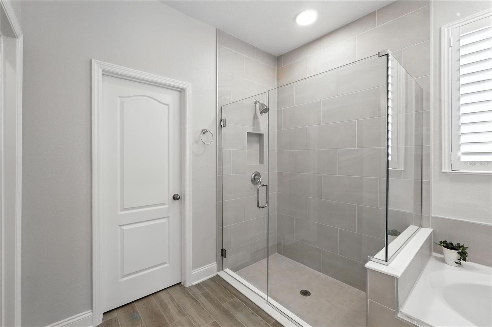 Image 26 of 54 For 12410 Encore At Ovation Way