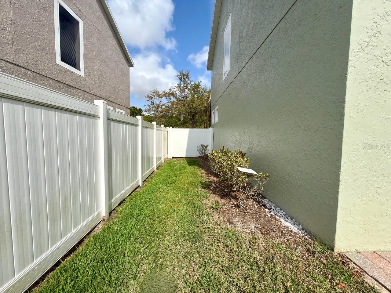 Image 17 of 33 For 14478 Bridgewater Crossings Boulevard