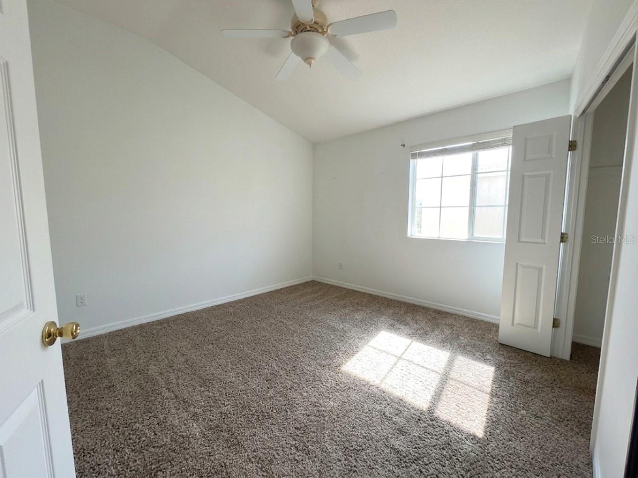 Image 21 of 33 For 14478 Bridgewater Crossings Boulevard