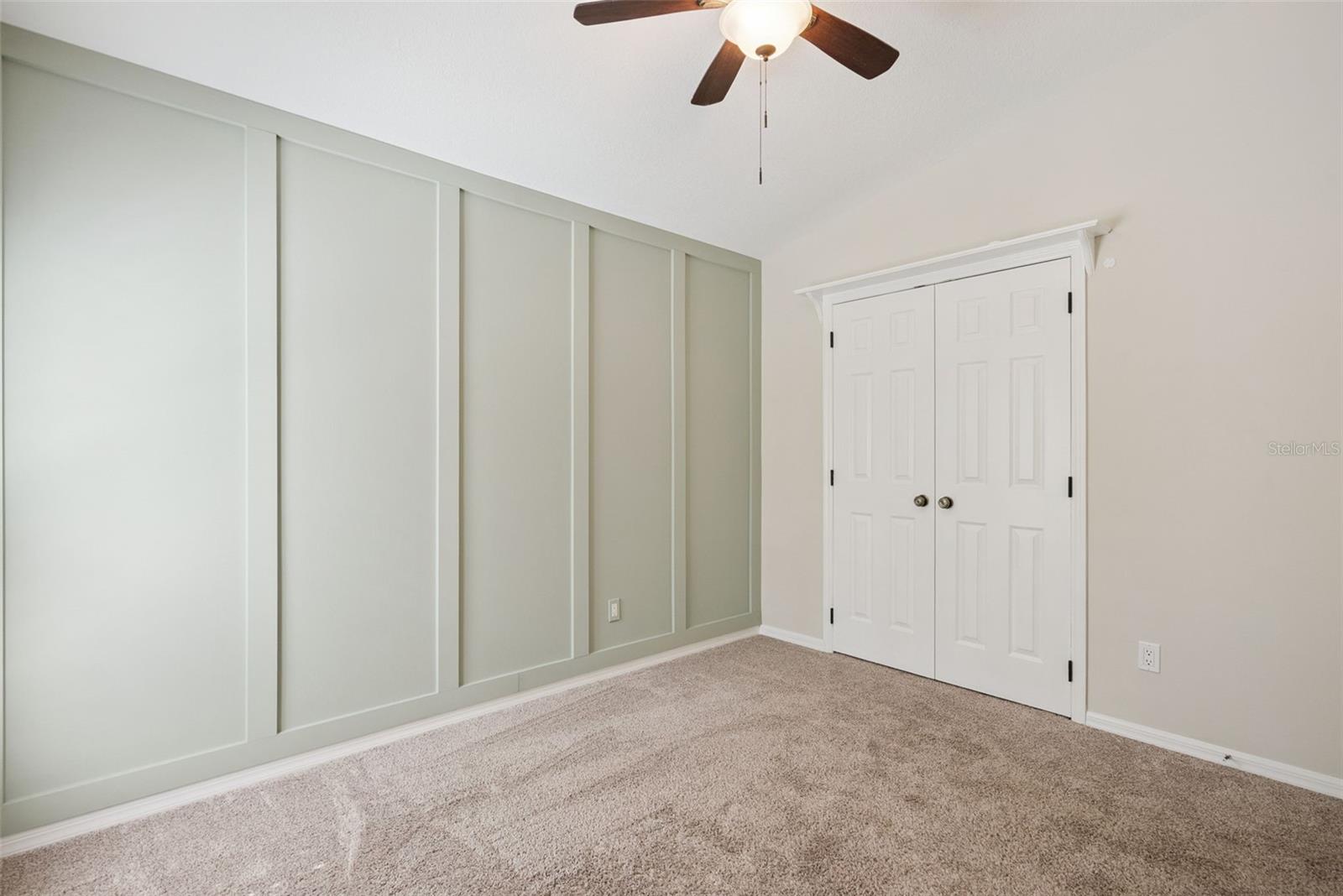 Image 26 of 44 For 1996 Magies Court