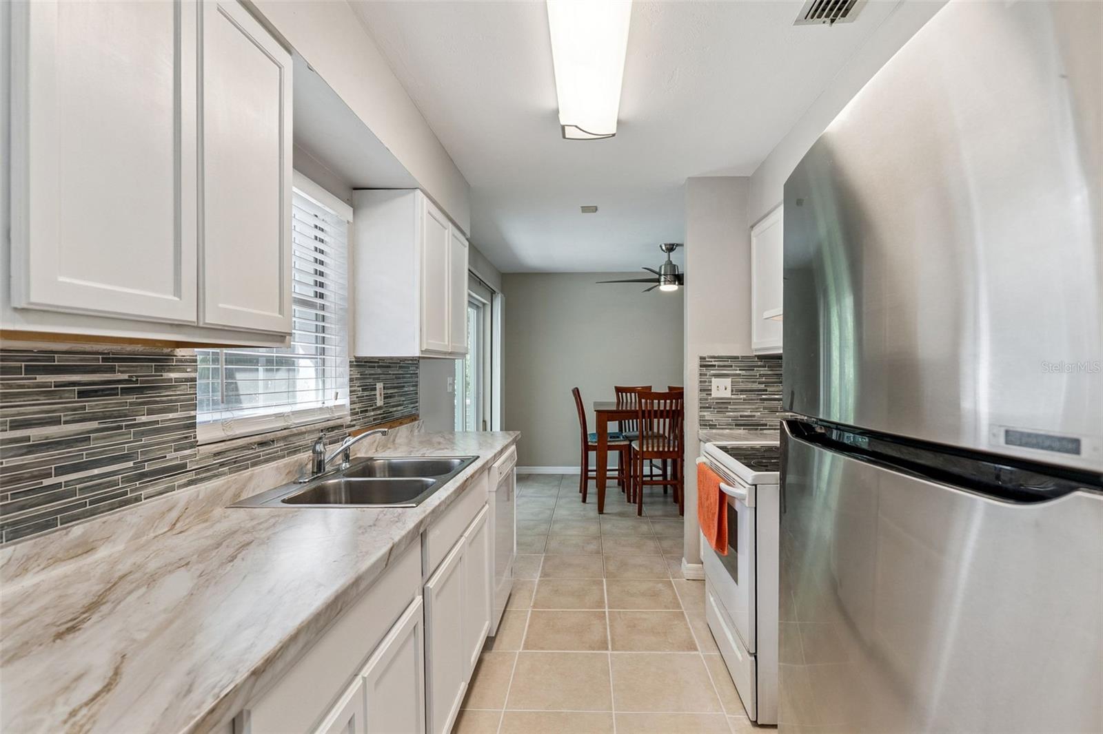 Image 12 of 37 For 2072 Burma Road