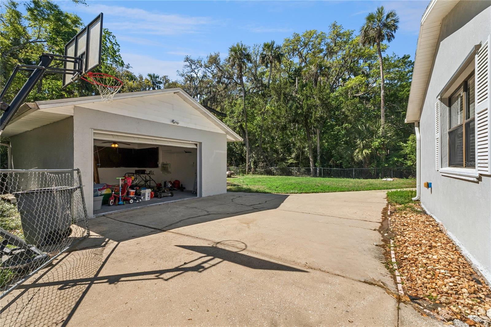 Image 35 of 37 For 2072 Burma Road