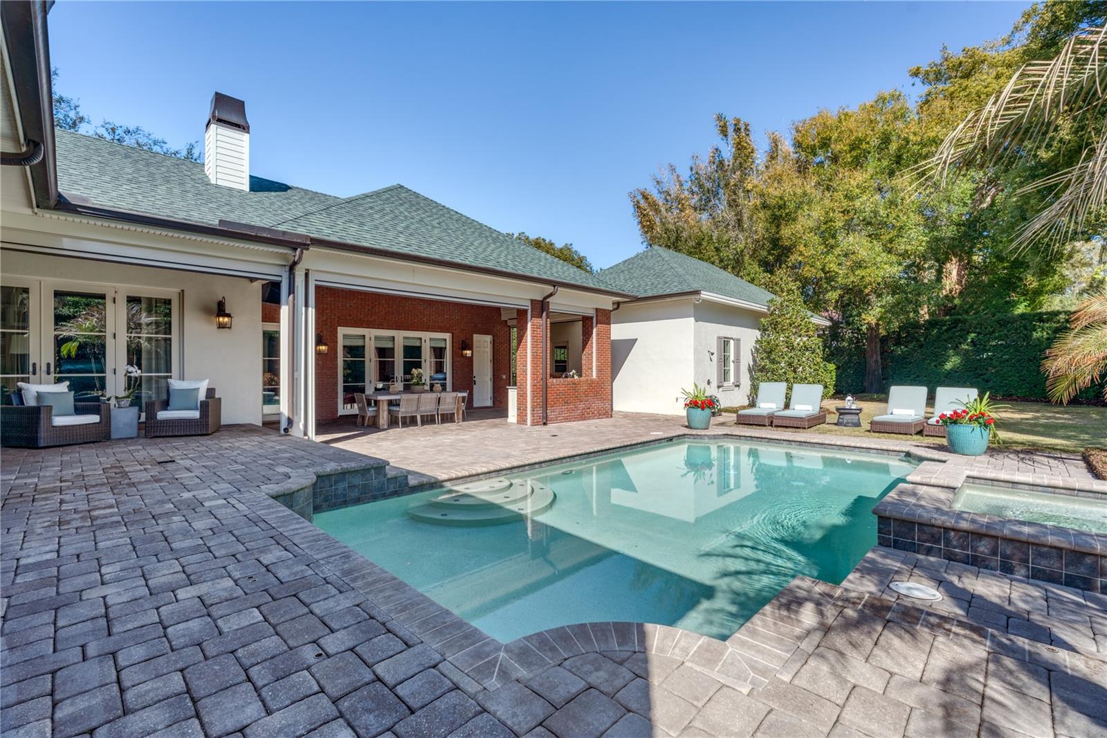 Image 56 of 66 For 141 Glenridge Way