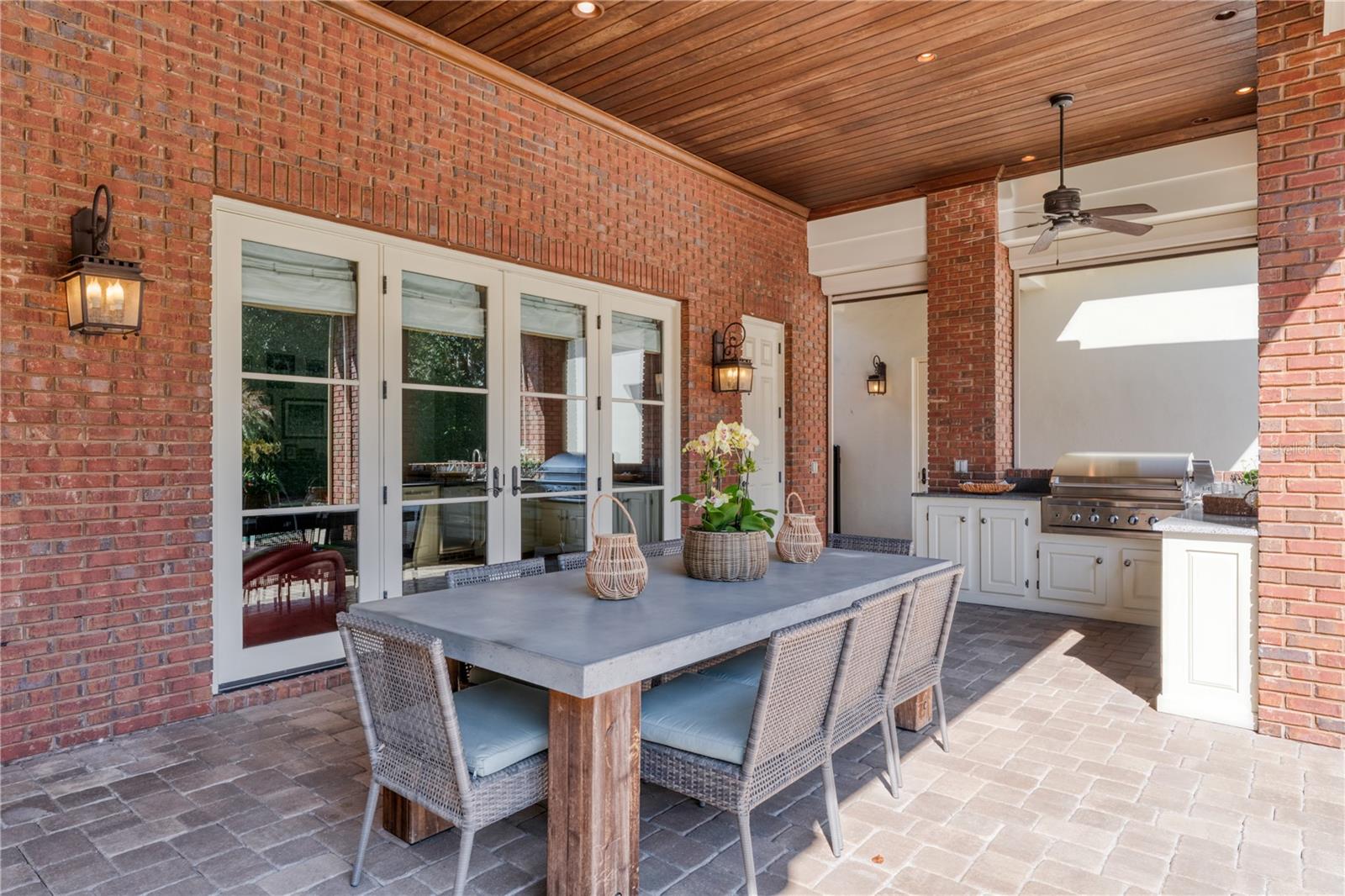 Image 60 of 66 For 141 Glenridge Way