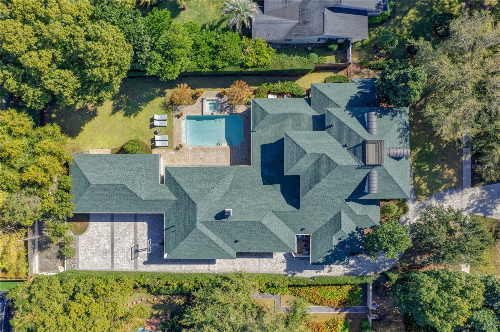 Image 64 of 66 For 141 Glenridge Way