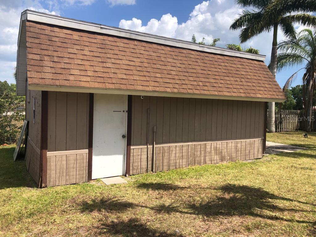 Image 23 of 25 For 2112 East Dunbrooke Cir