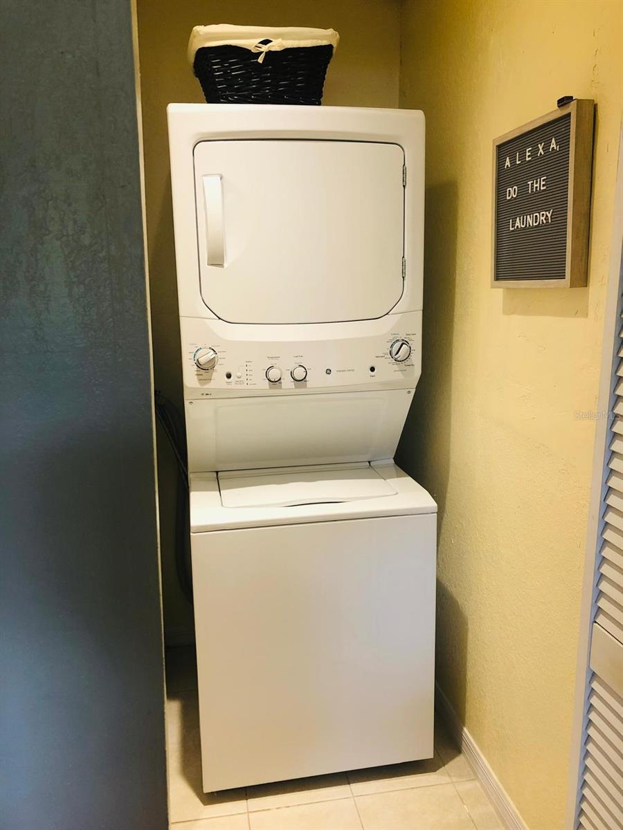 Image 25 of 25 For 2112 East Dunbrooke Cir