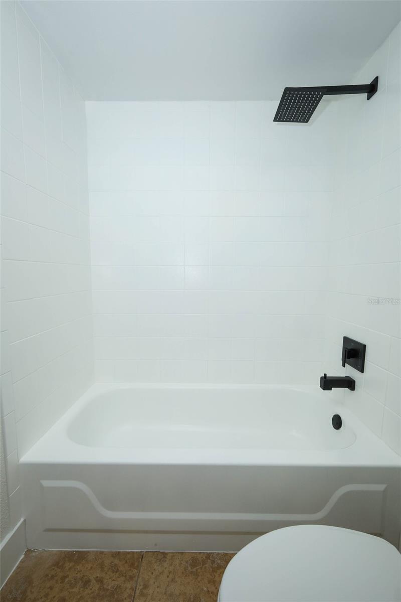 Image 23 of 48 For 11639 Shilpa Court